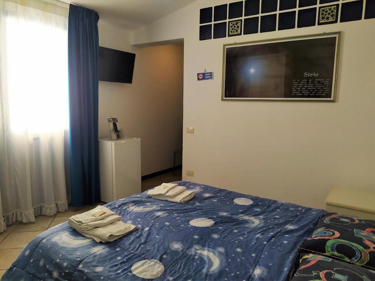 B&B Luna Blu Carbonia Bagian luar foto