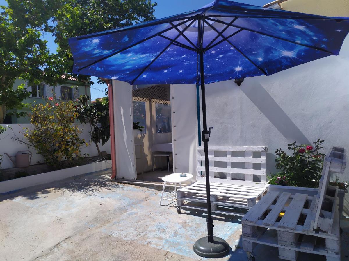 B&B Luna Blu Carbonia Bagian luar foto