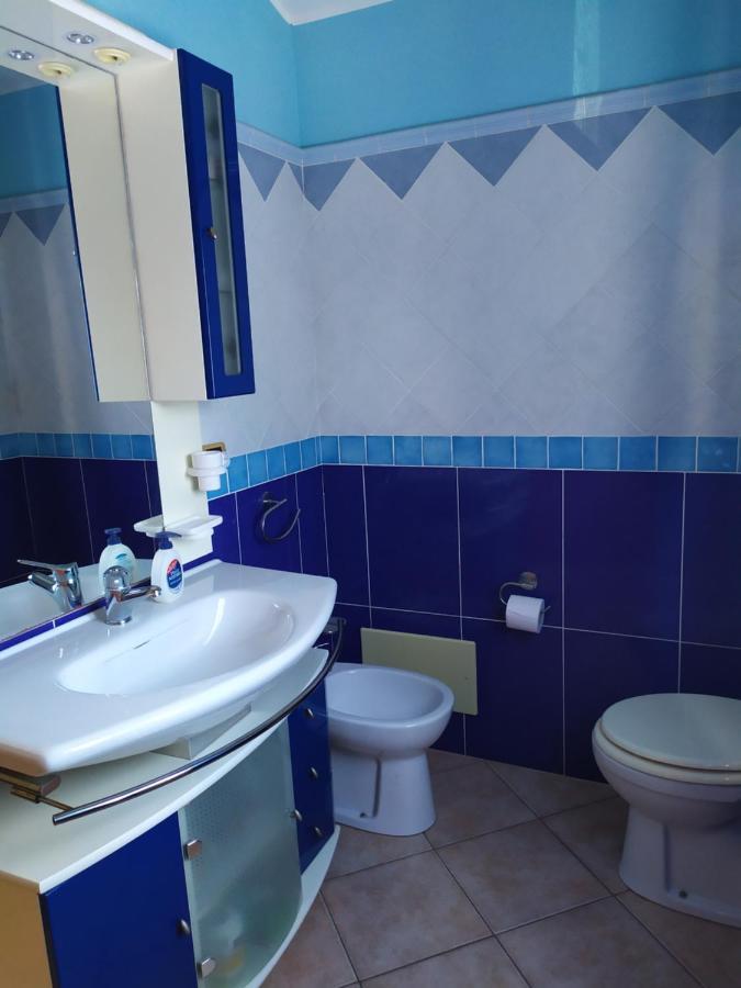 B&B Luna Blu Carbonia Bagian luar foto