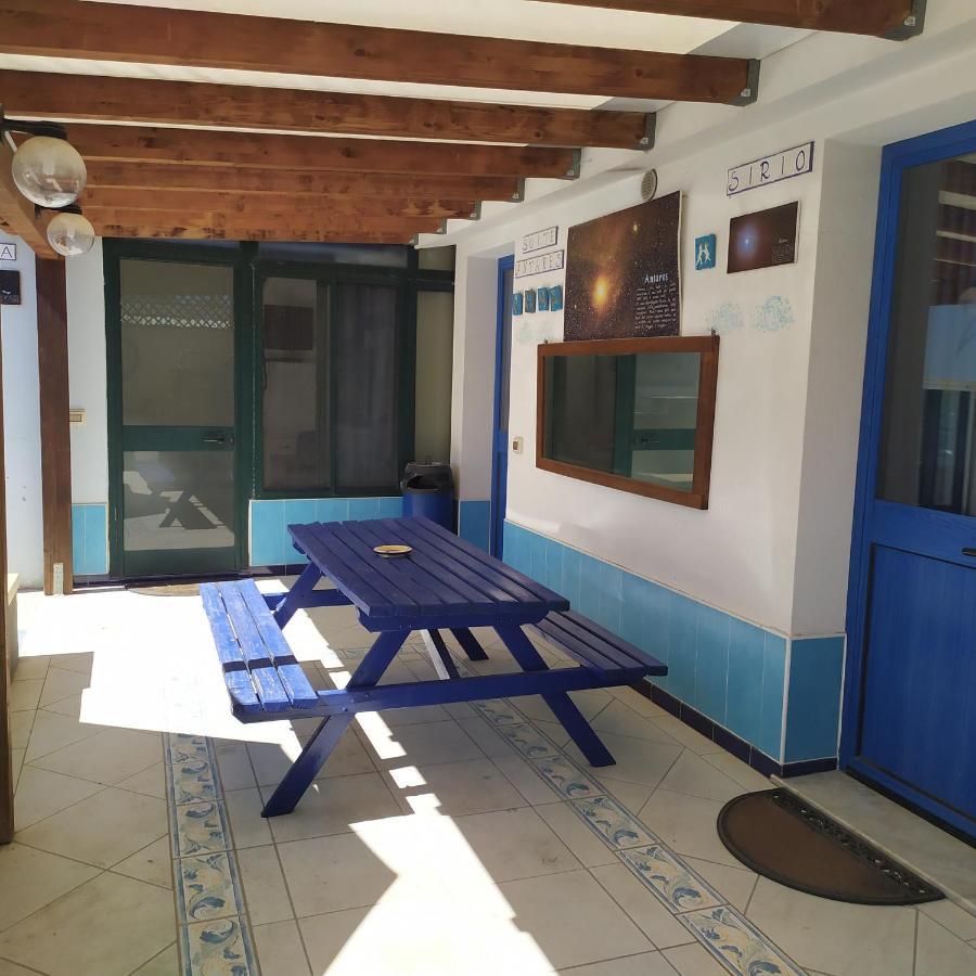 B&B Luna Blu Carbonia Bagian luar foto