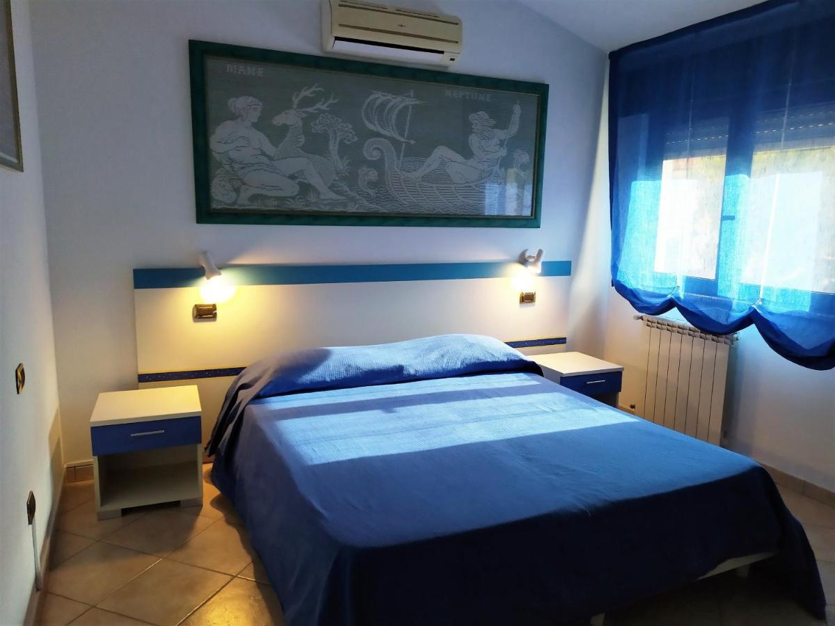 B&B Luna Blu Carbonia Bagian luar foto